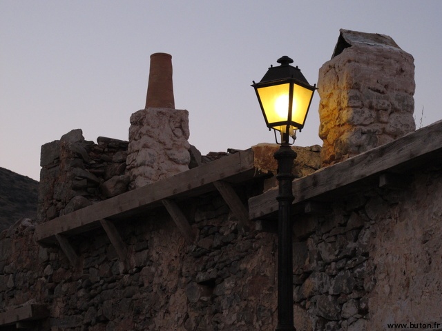 Lumière de Plaka.JPG