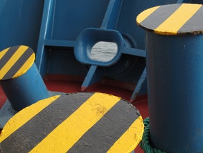 Bollard et écubier