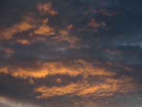 Nuages ensoleillés