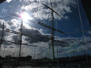 Clyde Mirror