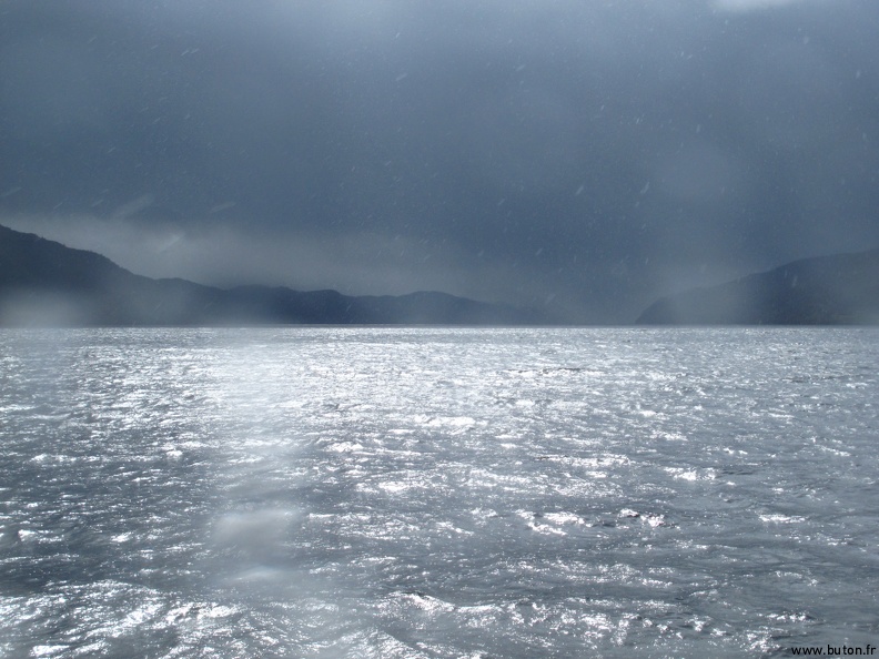 Sunny Loch.JPG
