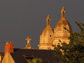 Dark Sacré Coeur