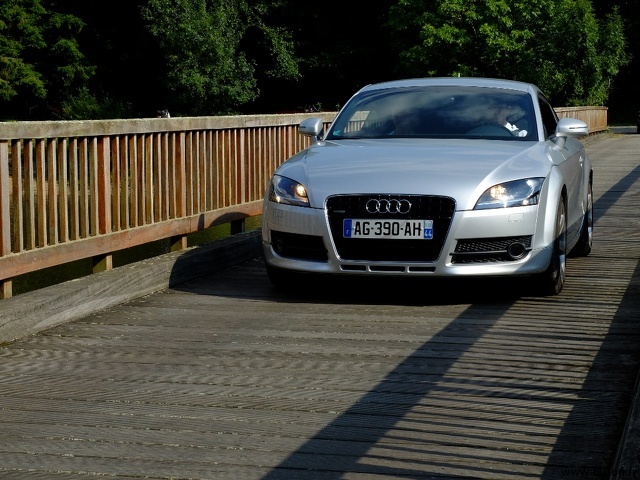 Audi TT V6.jpg